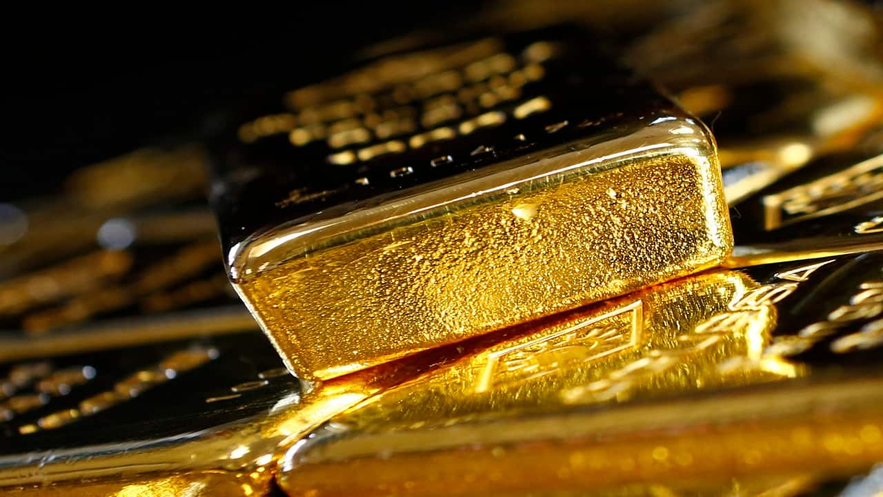 Gold rises 0.39% in futures trade
