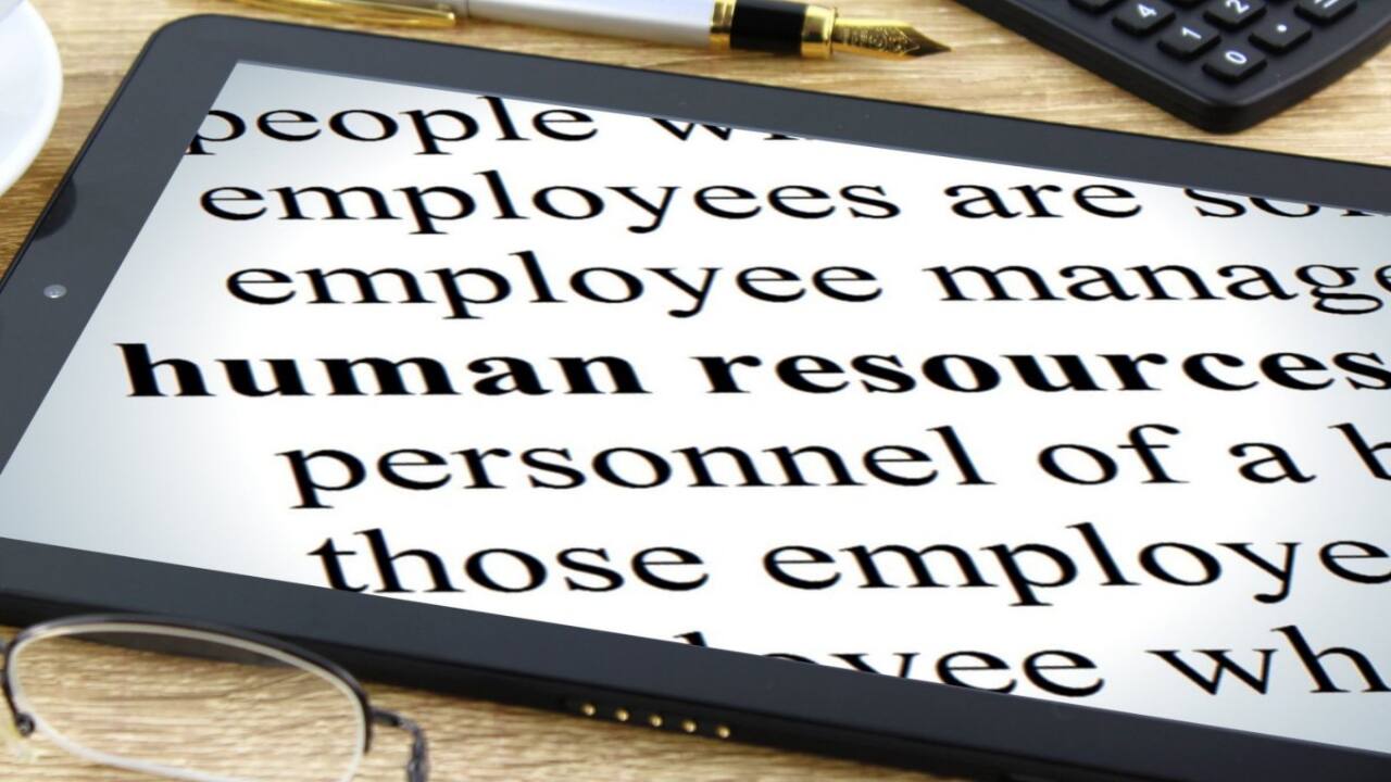 Should SMEs opt for HR outsourcing or not?