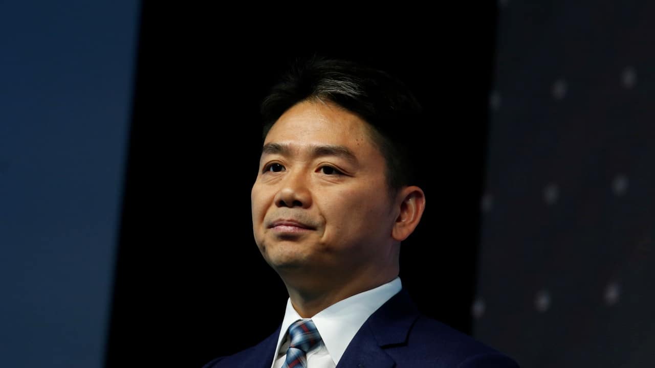 Q15. Liu Qiangdong also known as Richard Liu, is a Chinese Internet entrepreneur. Which company does he lead? (Image: Reuters)