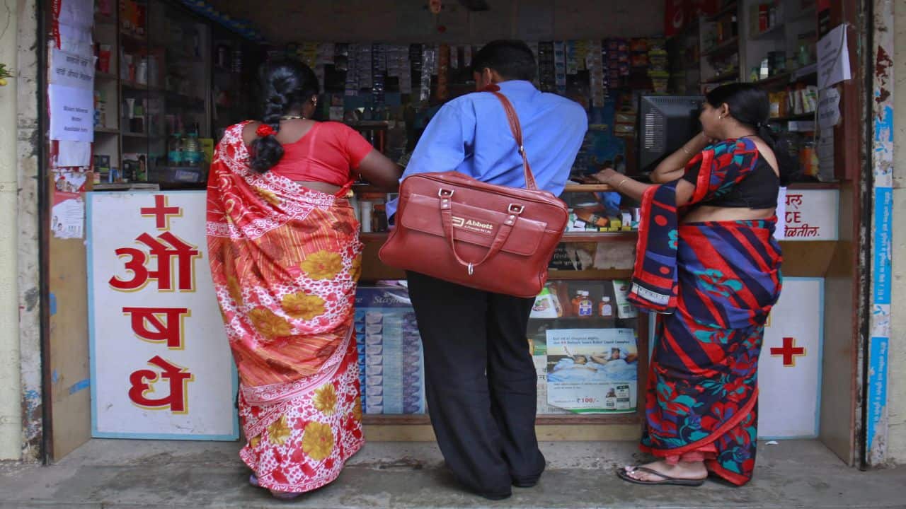 Coronavirus: India faces massive shortage of N95 masks, sanitisers Coronavirus: India faces massive shortage of N95 masks, sanitisers