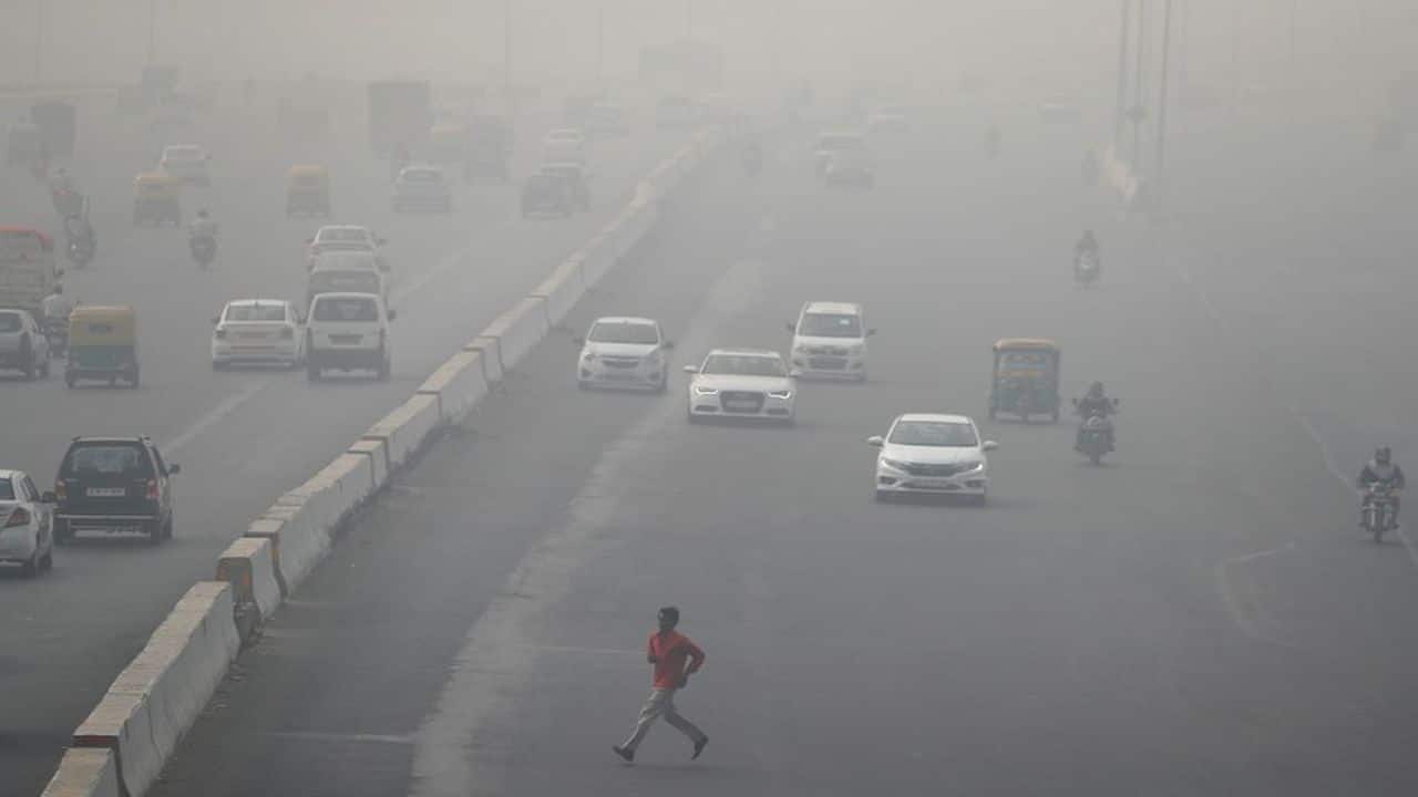 Commercial vehicles' entry in New Delhi without RFID tags banned from January 1 Commercial vehicles' entry in New Delhi without RFID tags banned from January 1