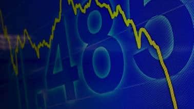 SEBI ruling on referral fee for brokers is investor unfriendly SEBI ruling on referral fee for brokers is investor unfriendly