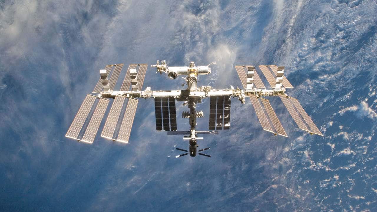 Real Iss 10 Out-of-the-world Facts About ISS That Was Launched 20 Years Ago