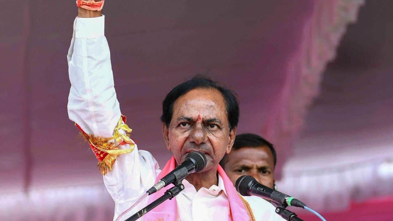 K Chandrasekhar Rao sworn-in, returns as Telangana CM for second straight term