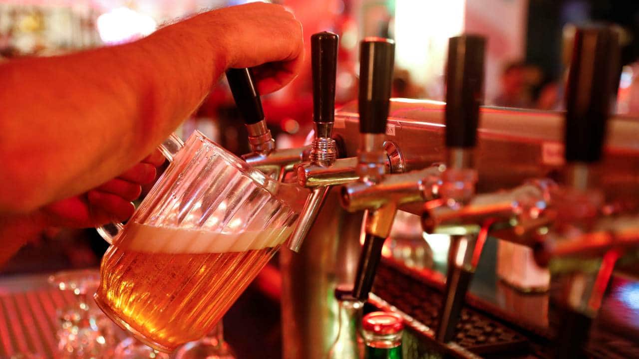 Q17. Charles Glass, founder of the company, began selling beer to the miners after noticing a gap in the market. The new beer soon became popular amongst the prospectors of the gold rush, and in 1889 one of Johannesburg's early newspapers, the Digger's News, declared it &quot;a phenomenal success. Identify the company.