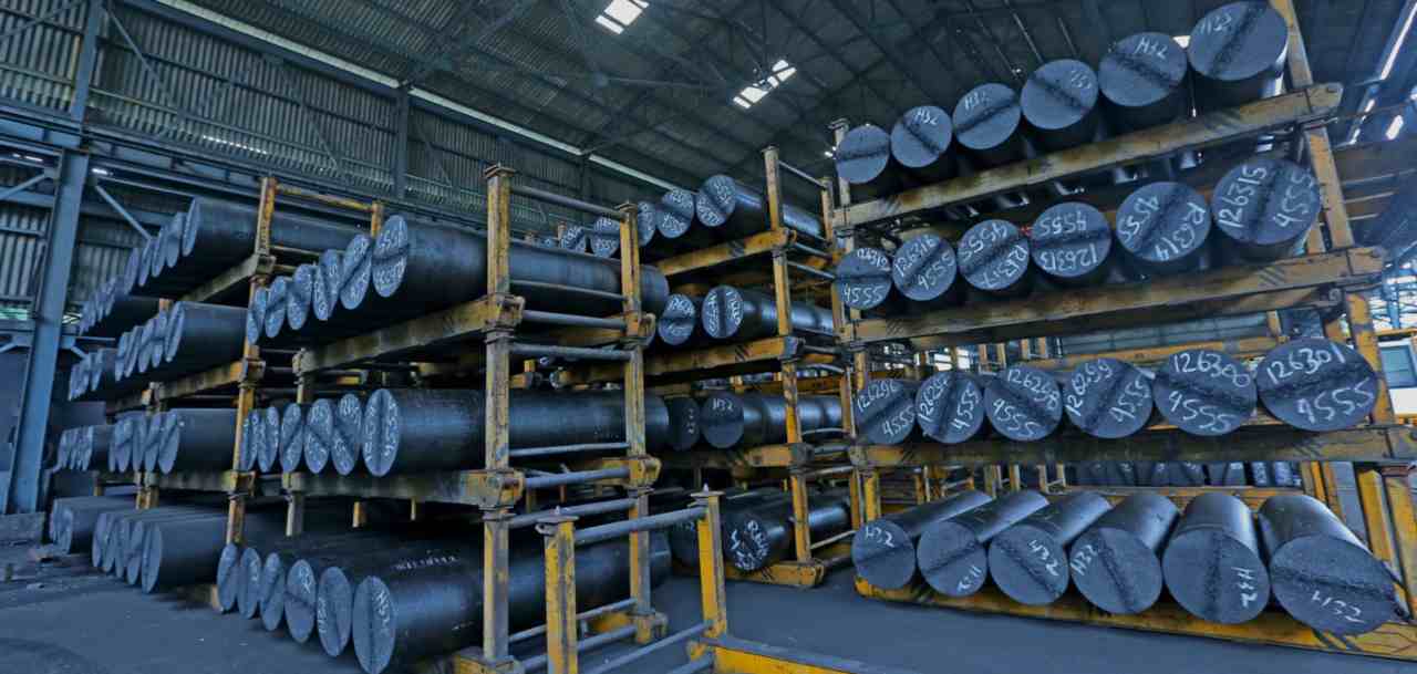 1. HEG | Return since Nov 8, 2016: 2,308.42 (Image: Reuters)