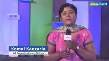 Komal Kanzaria at Commodity Ki Baatein, Vadodara