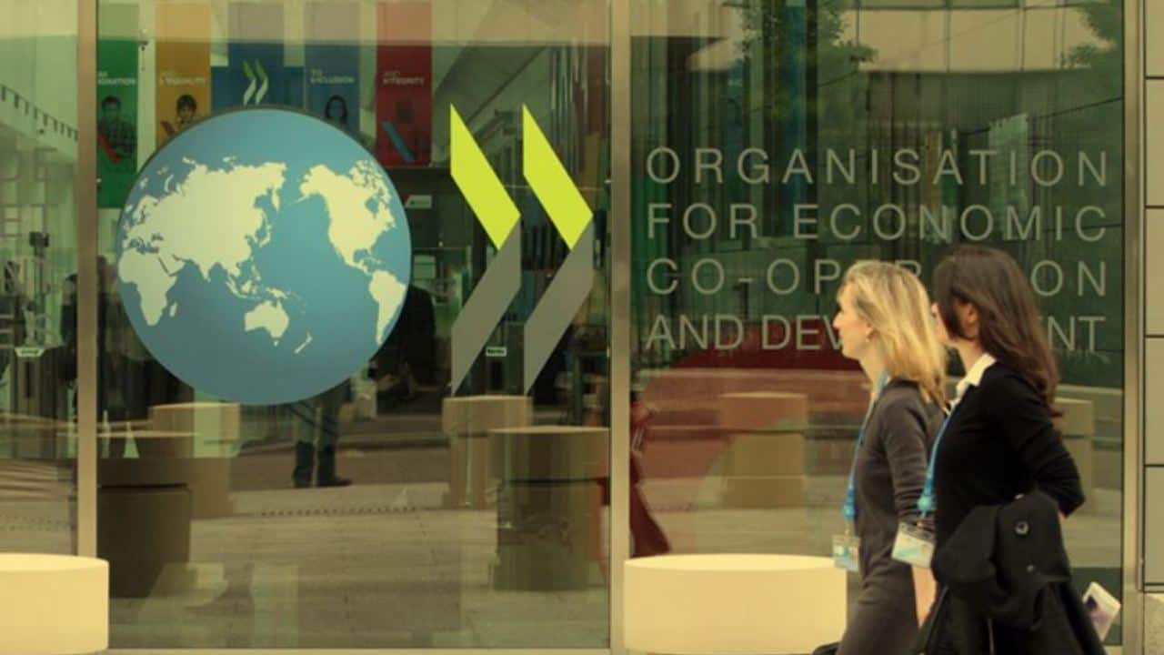 OECD lifts India’s FY26 growth outlook to 6.7 percent, inflation seen below 3 percent