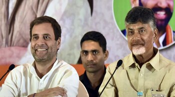 Hyderabad: Congress President Rahul Gandhi flanked by Andhra Pradesh Chief Minister N Chandrababu Naidu (R) and TPCC President N Uttam Kumar Reddy at a joint media conference in poll-bound state, in Hyderabad, Wednesday, Dec. 5, 2018. (PTI Photo) (PTI12_5_2018_000120B)