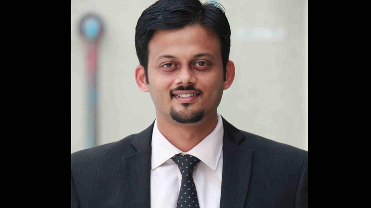 We may see beginning of Santa rally once Nifty crosses 10,840: Sameet Chavan