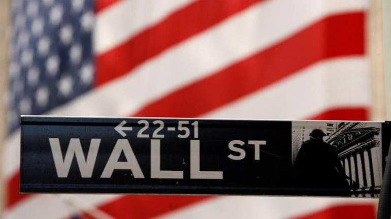 https://images.moneycontrol.com/static-mcnews/2018/12/Wall-Street-770x433.jpg?impolicy=website&width=770&height=431