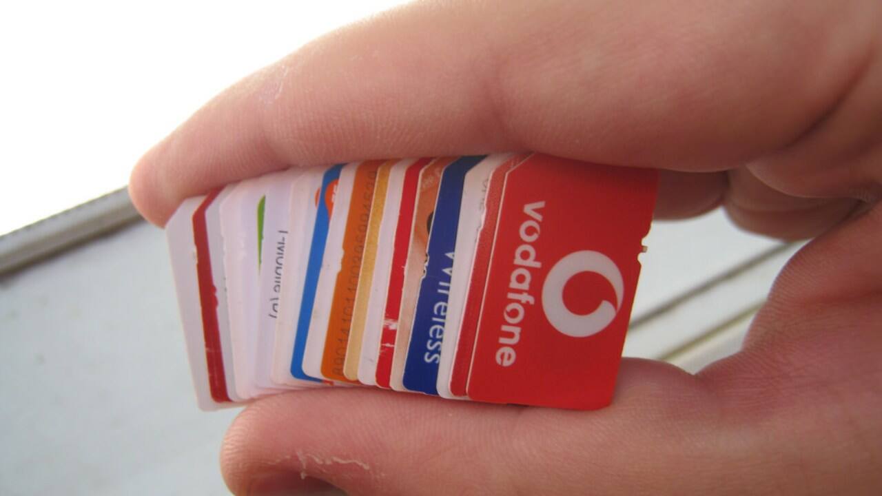 International calling cards | All of us can agree that we can’t live without internet access in this day and age, right? If you want to avoid paying huge ISD calling bills on your phone then get a international calling card. The best deal would be to first talk to your telephone service provider, and checking out their international roaming schemes. You can then, research on international calling cards available and compare both the deals. (Image: Mroach/Flickr)