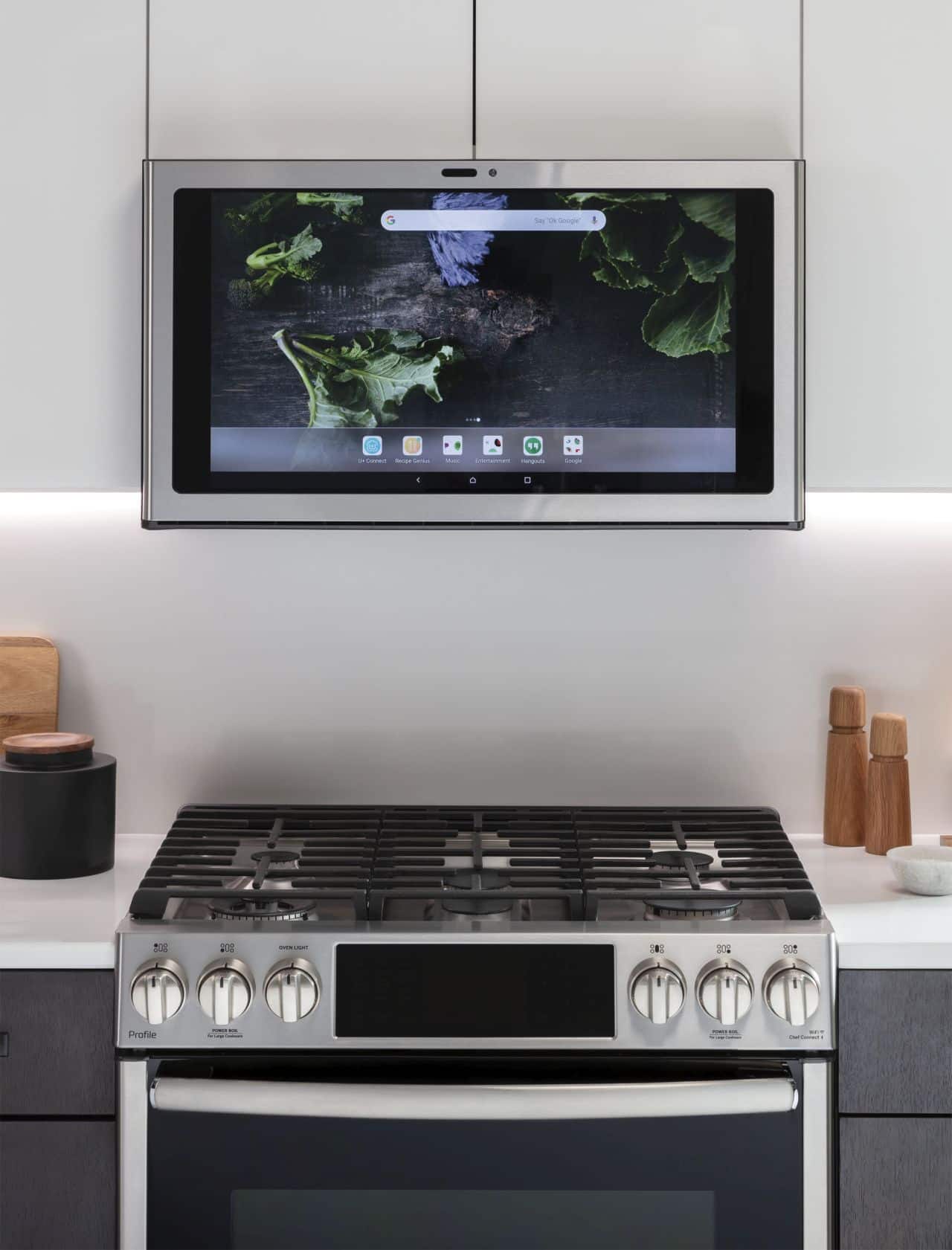 GE Appliances' smart Kitchen Hub provides convenient access to recipes, music, video chat and more