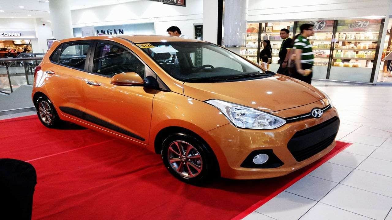 Dealers of India’s second largest car making company Hyundai are saddled with excess stock of the Grand i10. The company is therefore offering benefits of up to Rs 95,000 on the hatch on both petrol and diesel models (Image: Hyundai India)