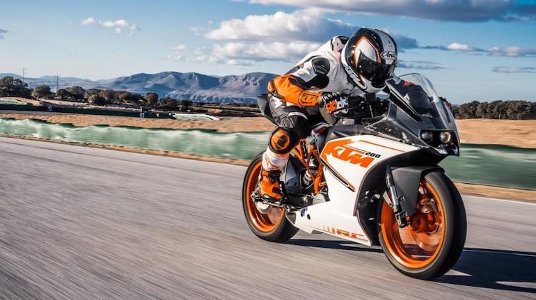 Ktm Rc 200 Abs Launched Here S A Look At Price Features