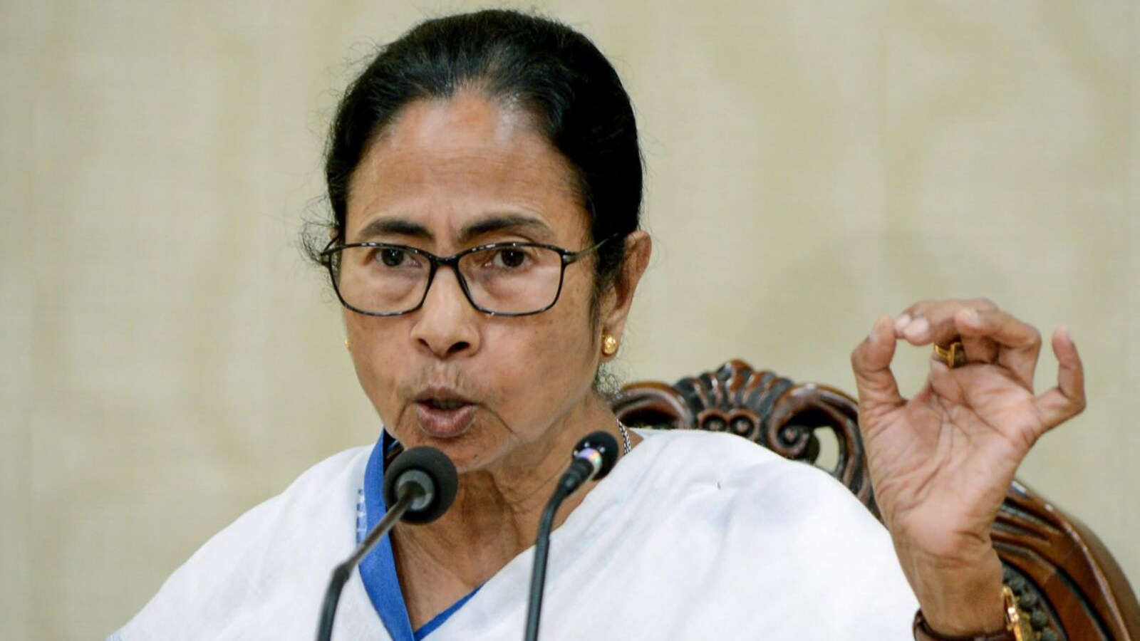 Bring Bengal's workers back: CM Mamata Banerjee to builders, investors