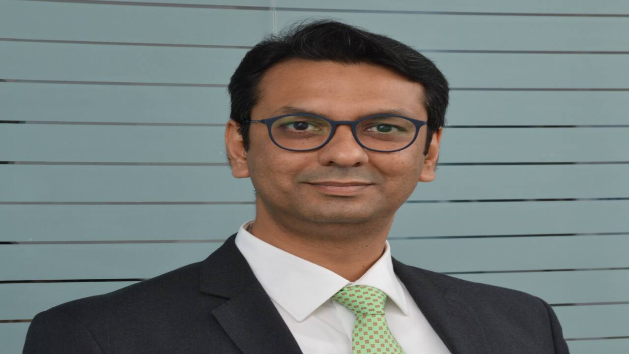 Coronavirus pandemic | Canara Robeco bets on FMCG, healthcare & telecom plays Coronavirus pandemic | Canara Robeco bets on FMCG, healthcare & telecom plays