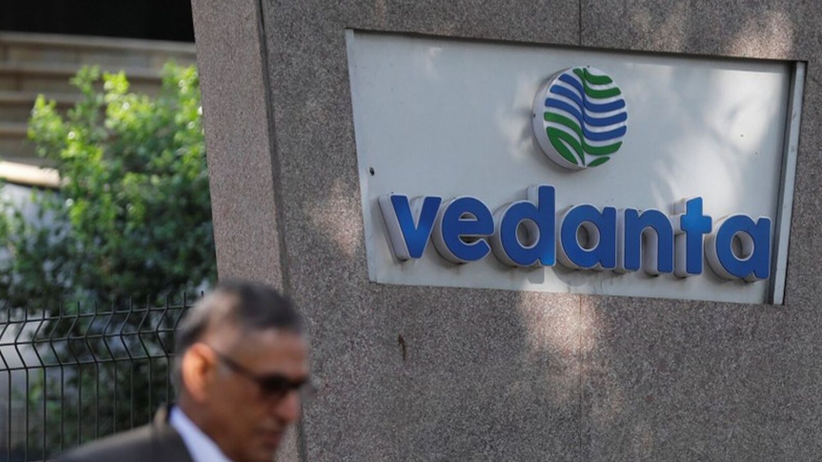 Vedanta shares decline over 3% as Viceroy Research shorts parent's debt,  says 'resembles a Ponzi scheme'