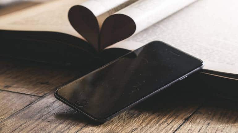 LifeHacks | Five apps to help manage your personal finance through your smartphone