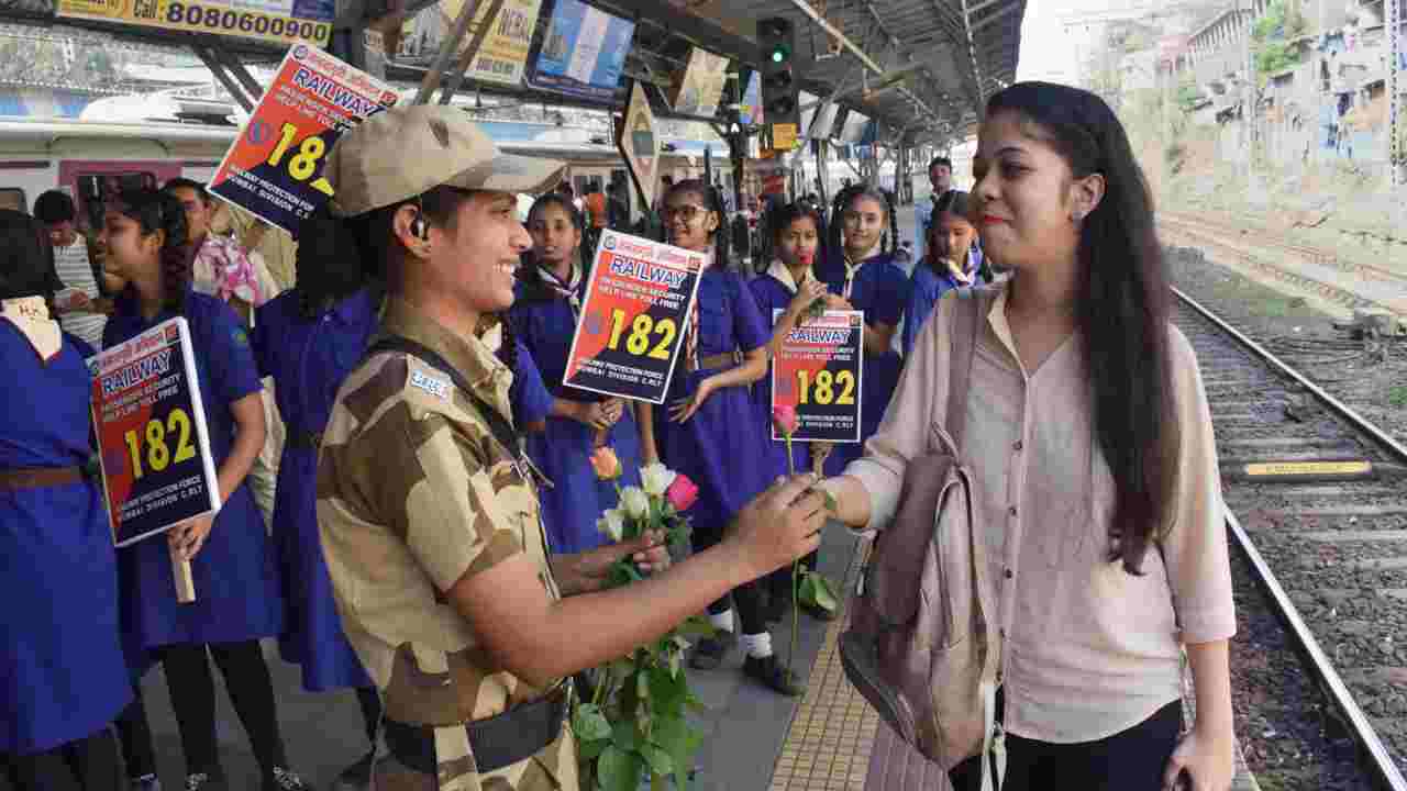 Your Daily Dose Of Pictures From Around 