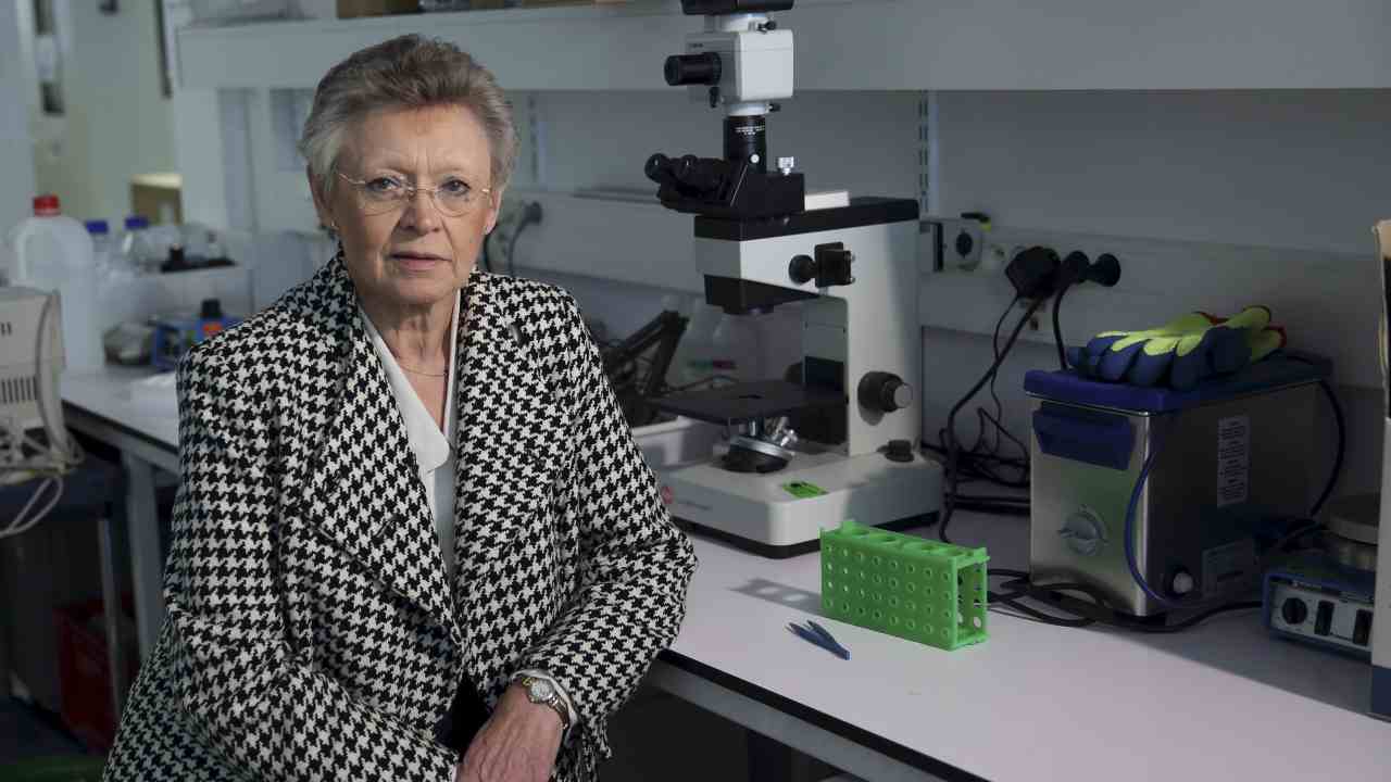 5. Francoise Barre-Sinoussi - HIV | In the 1980s, when the AIDS epidemic broke out, scientists did not know what caused it. Barre-Sinoussi played an important role in identifying the Human immunodeficiency virus as the cause of AIDS. In 2008, she was awarded the Nobel Prize in Physiology or Medicine for her work. (Image: Reuters)