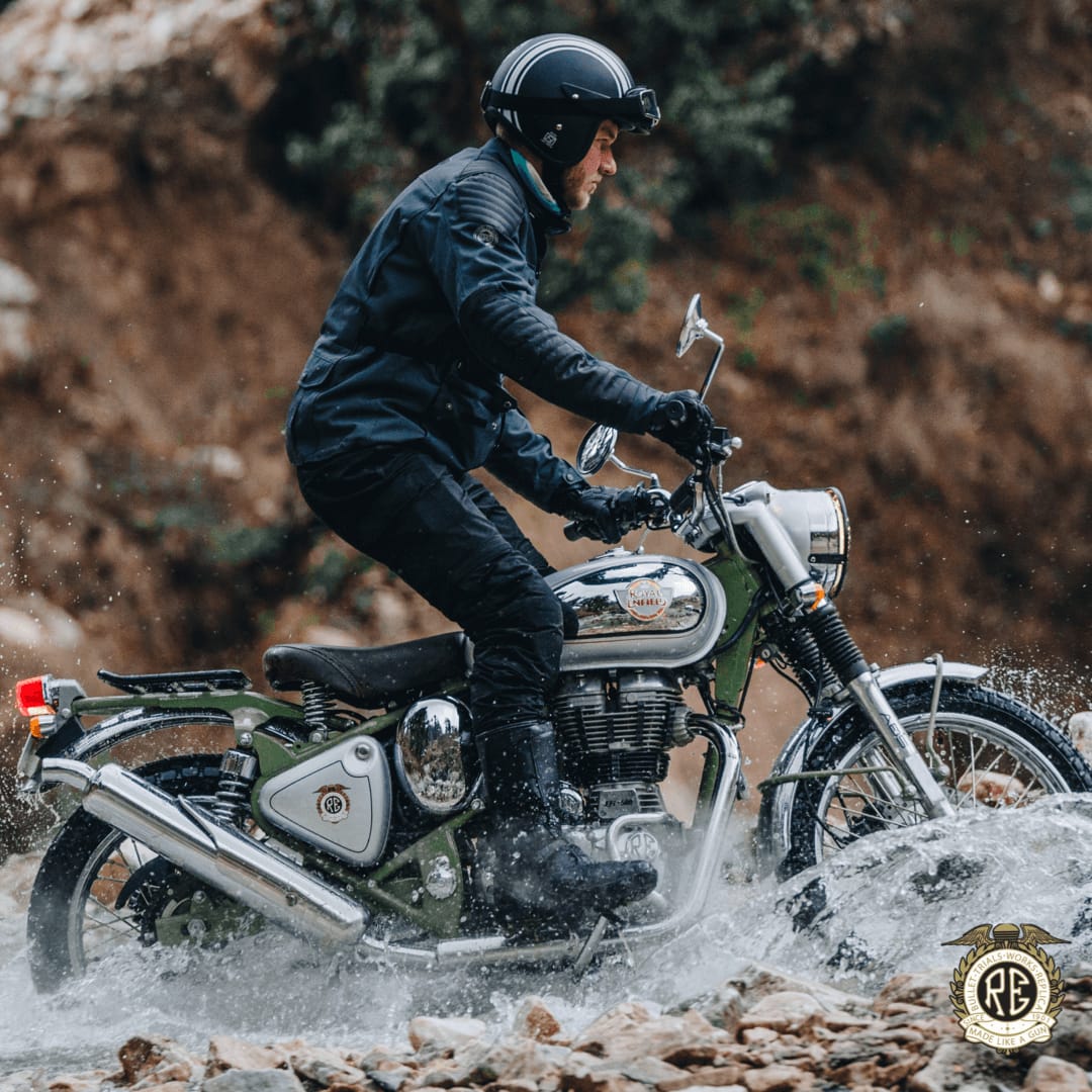 Bullet Trials 500 is priced at Rs 207,104 (ex-showroom). The 500 version is available only in green colour. The ex-showroom prices for Kerala have been kept at Rs 199,899 to account for high levies and taxes in the state(Image: Royal Enfield)