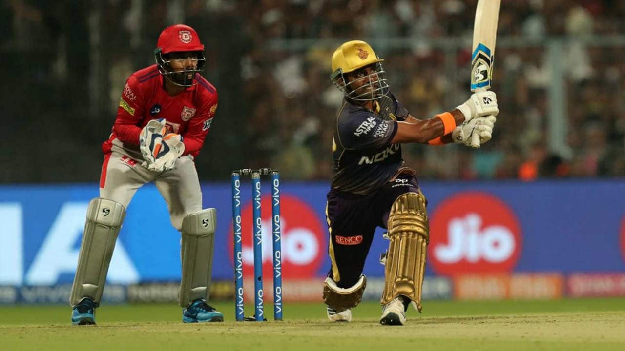 Uthappa too completed his fifty in the 16th over. It was the batsman's 24th IPL half-century. 