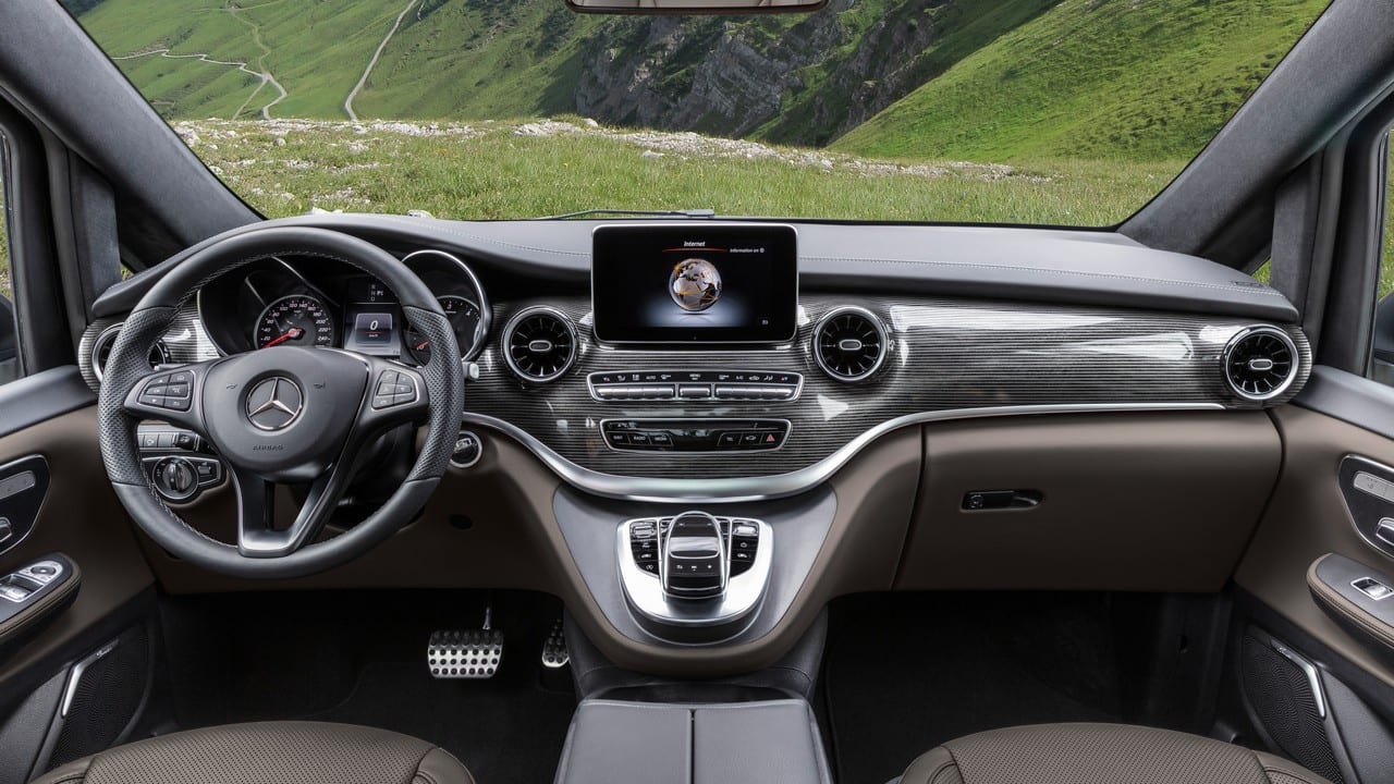 The 140kW variant has Mercedes-Benz’s signature 4MATIC all-wheel drive and comes with a 7G-TRONIC PLUS automatic transmission. (Image: Mercedes-Benz)