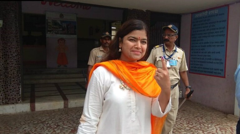 Mumbai north-central Lok Sabha seat: Suspense continues over repeating Poonam Mahajan as BJP candidate