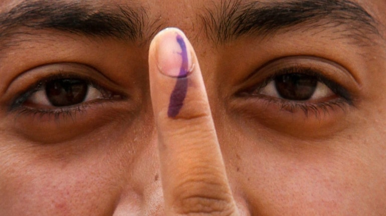 Karnataka Election 2024 Live Updates: 63% voter turnout registered till 5 pm