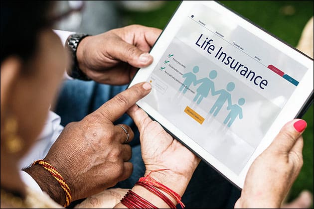 From buying to claim settlement, tech has made the life insurance journey easy.