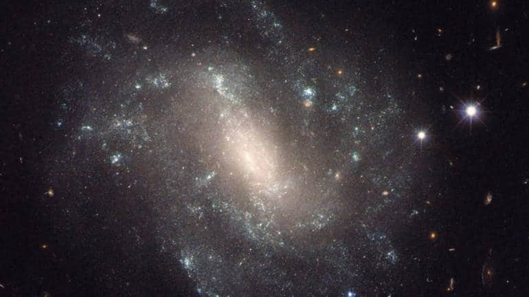 NASA Probing Why A Distant Galaxy Has Been Shooting Out Flares Every 114 Days - Vimarsana News