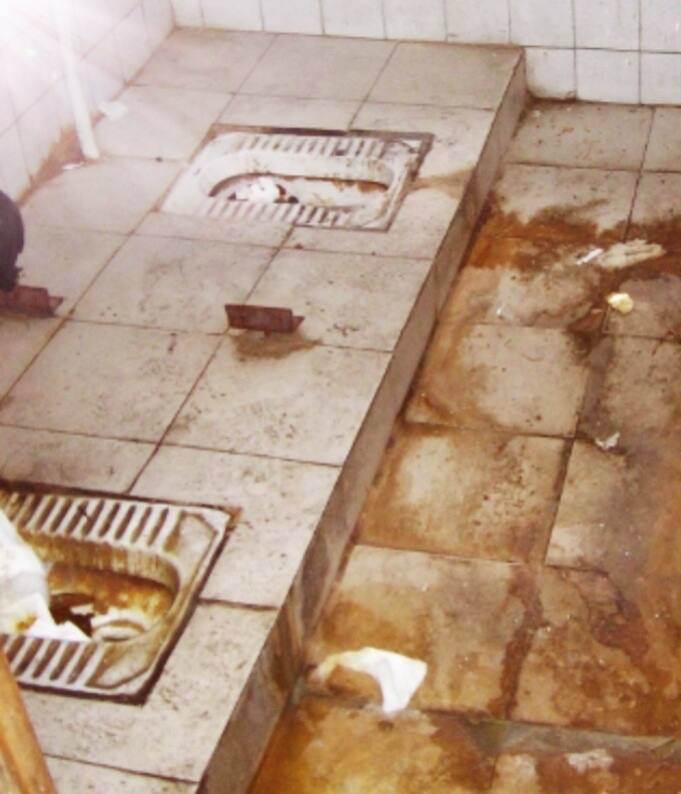 A public toilet in Daman