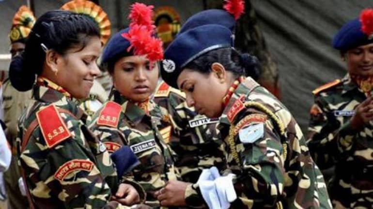 Indian Army Opens Door For Women To Join As 'soldiers'