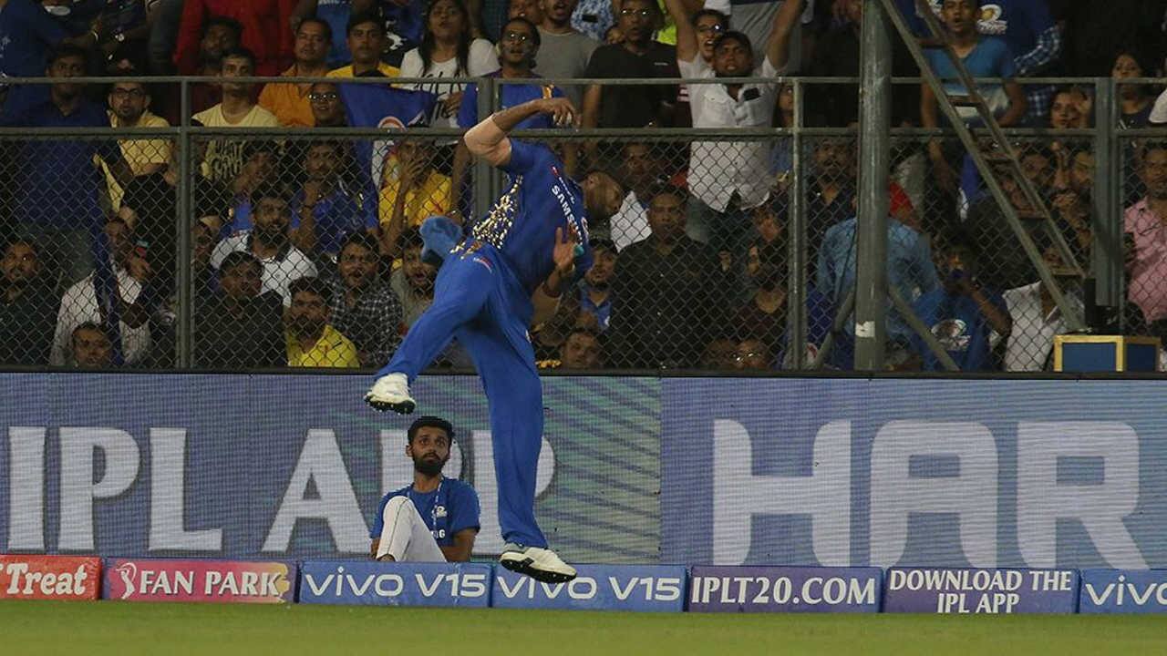 Kieron Pollard took what was definitely a ‘Catch of the Season’ contender to get rid of Suresh Raina in the 5th over. Pollard who was stationed at sweeper cover jumped with his right hand stretched above to pluck the ball out of thin air. He grabbed the ball which was almost behind him before hitting the ground and tumbling backwards stopping right at the boundary line. CSK were down to 33/3 at the fall of Raina’s wicket. (BCCI, iplt20.com)