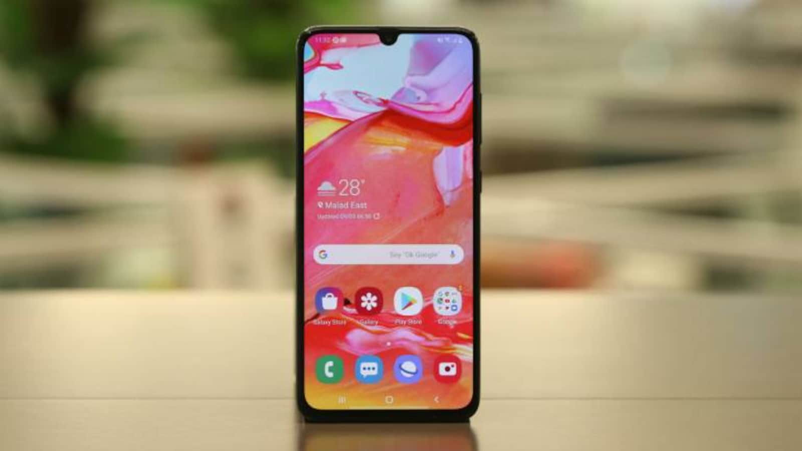 Galaxy A70 hands-on review: Samsung's best mid-range smartphone ever?