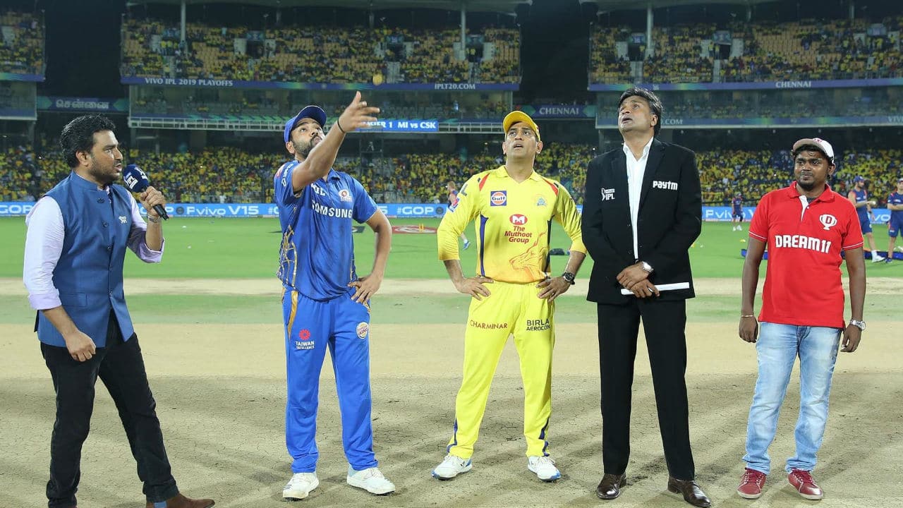 For the Qualifier-I of Indian Premier League 2019 Chennai Super Kings welcomed Mumbai Indians on their home ground of MA Chidambram Stadium in Chennai. CSK captain MS Dhoni won the toss and chose to bat first. 