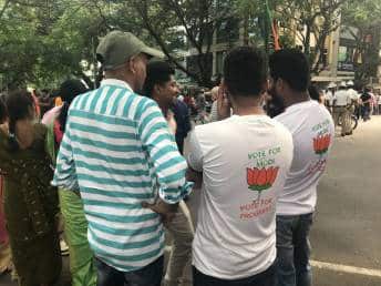 Supporters in NaMo t-shirts