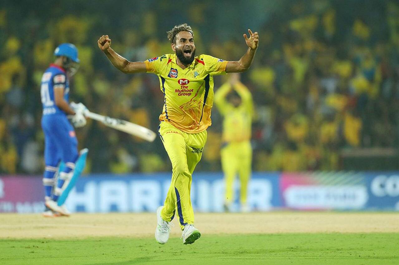 After Dhawan's wicket it was all Imarn Tahir and Ravindra Jadeja show. Tahir bowled a dream spell of 3.2-0-12-4. 