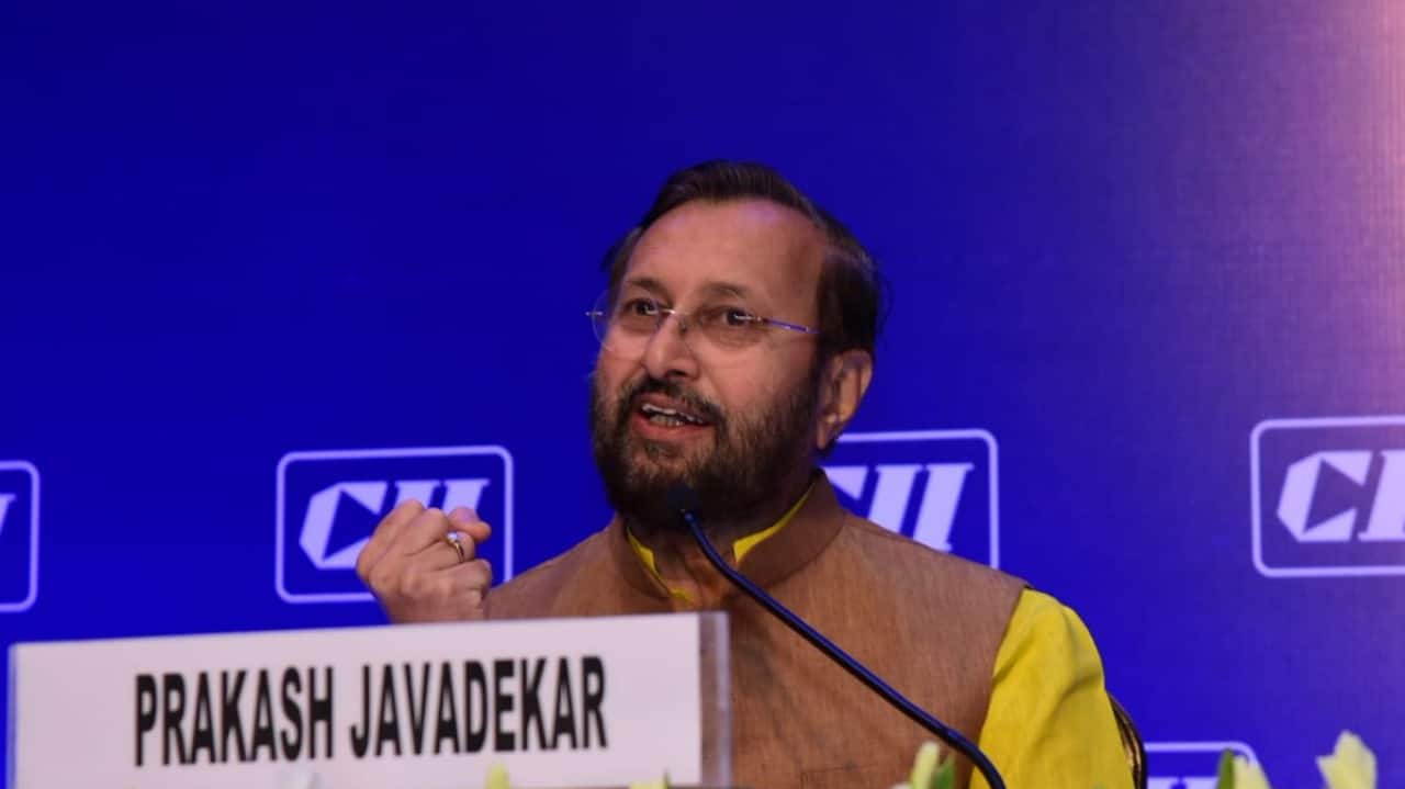 Auto industry heads meet Prakash Javadekar again, reiterate demands