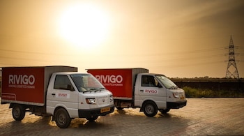 Image: Facebook/@RivigoLogistics