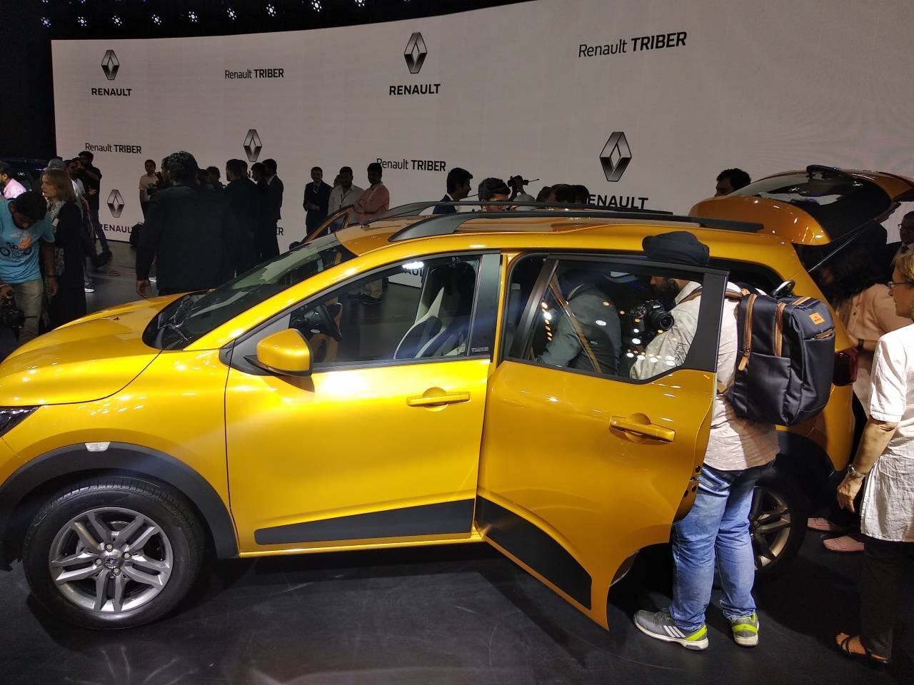Triber is the second multi-seater vehicle from the French carmaker Renault. The company had earlier experimented by the Lodgy van which was well accepted in the commercial space. (Image: Moneycontrol) 