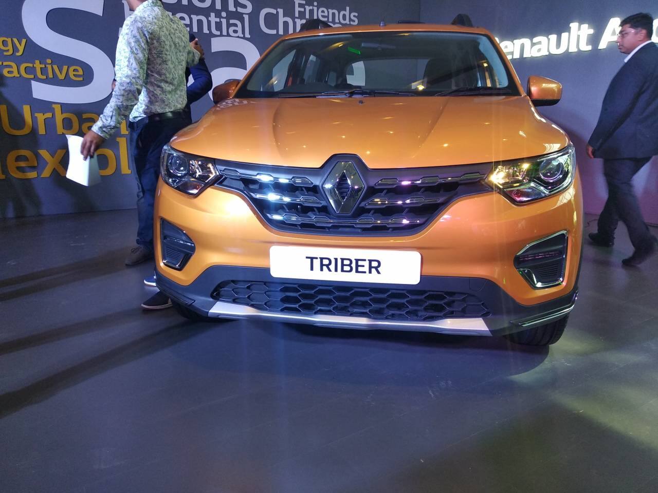 The Triber gets a refrigerated central storage area and cup holders, charging sockets and air-conditioning for all passengers. Lower globe box is also refrigerated while the upper glove compartment has a capacity of four litres. (Image: Moneycontrol)