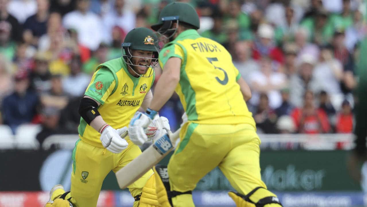 Aaron Finch and David Warner got the Aussies off to a flying start with a brilliant 121-run opening stand. Warner was the first to bring up his 50 off 55 balls and Finch followed suit taking just 47 balls. (Image: AP)