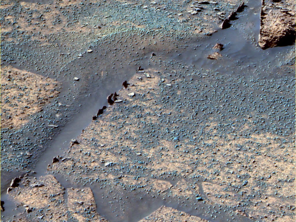 The blueberry rocks (NASA)