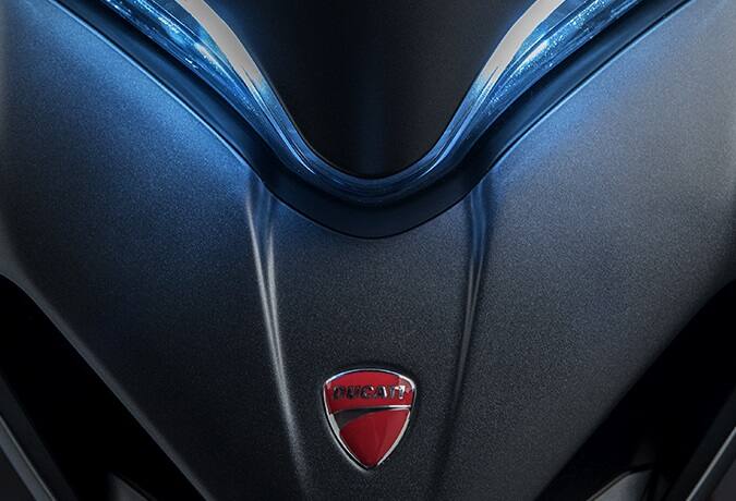 The company claims that 85 per cent of the engine’s torque which is close to100Nm is available between 4000rpm to 6000rpm, which gives the motorcycle a strong mid-range. It is mated to a six-speed manual gearbox, with a bi-directional quickshifter. (Image source: Ducati.com)