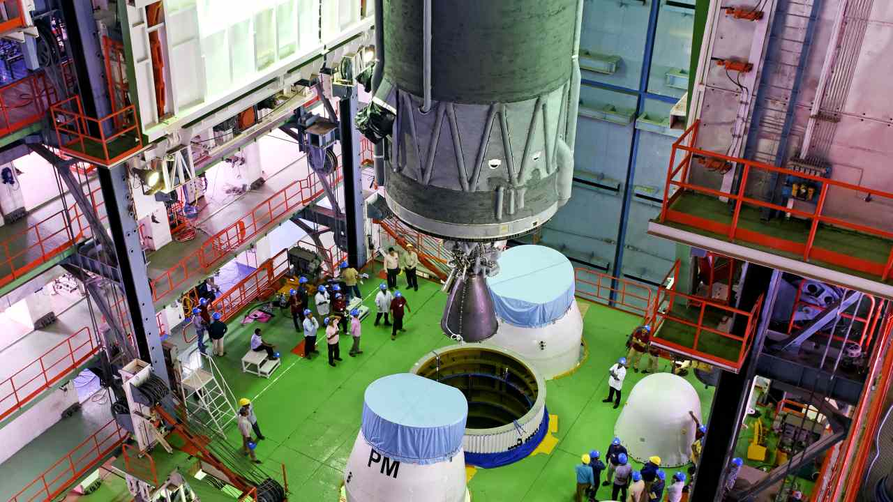 The total cost of the mission is close to Rs 1,000 crore, including the cost of the spacecraft as well as the launch vehicle. (Image: isro.gov.in)
