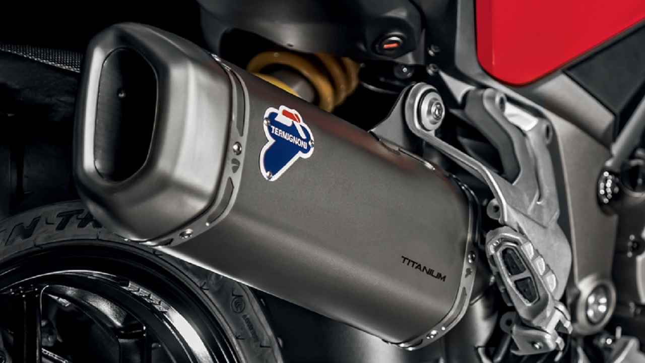 Improvements on the motorcycle include lighter wheels, a redesigned swingarm that's also lighter than before and a lighter oil sump. The exhaust has also been made sleeker than the previous generation. (Image source: Ducati.com)