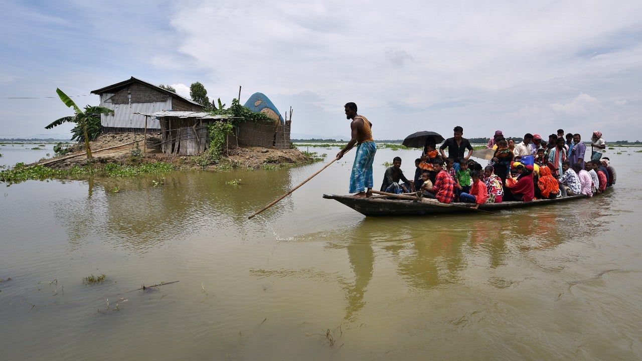 Flood situation in Assam worsens, thousands shifted to relief camps | India  News News - The Indian Express