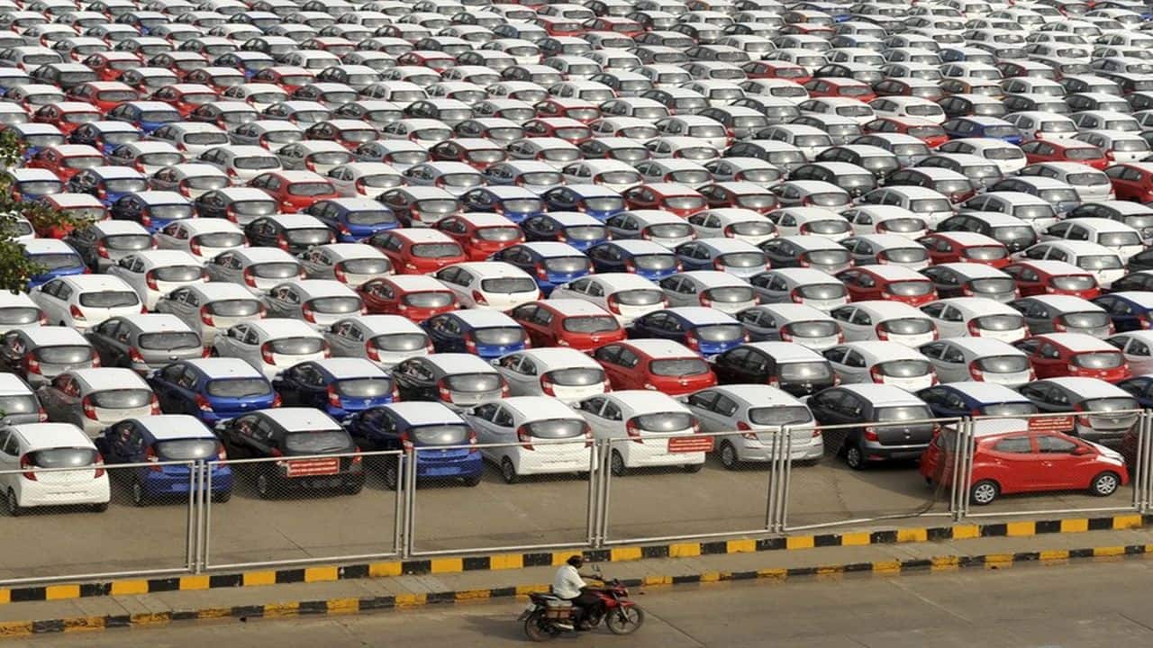 Economic Survey 2023:  Auto sector to play a critical role in India's shift to green energy
